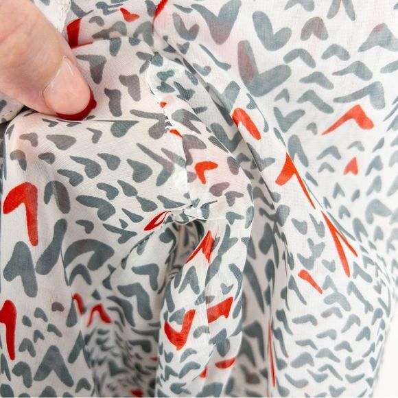 TRISTAN Womens Semi Sheer Grey Red Arrow Tunic Blouse Size Large Collared - Picture 10 of 11